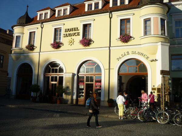 Hotel Slunce Uherské Hradiště vchod